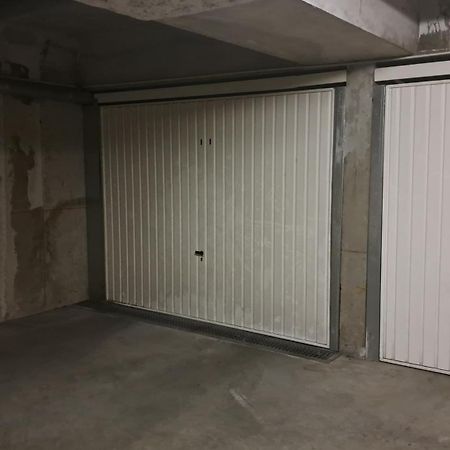 Appartement Cosy 3 Pieces Avec Garage Privatif Сен-Приест Екстериор снимка